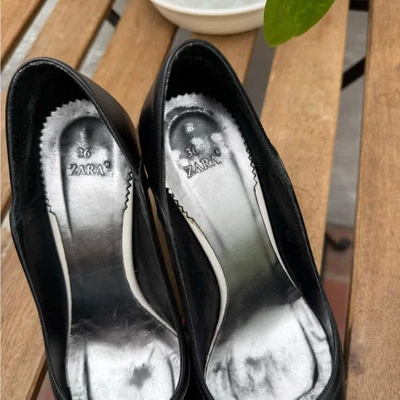 Zara classic black leather high heels EUR 36 - Picture 6 of 7